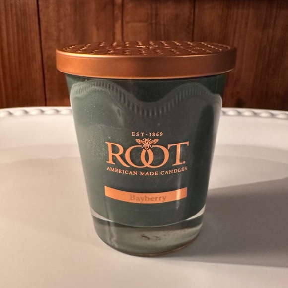 ROOT CANDLES Other - ROOT CANDLES BAYBERRY LARGE VERIGLASS CANDLE, UP TO 70 HR. BURN TIME, BEESWAX